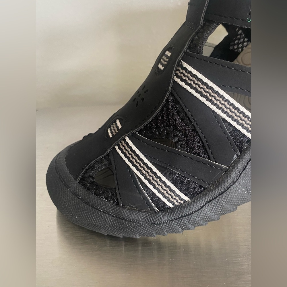 NEW-WOMENS BLACK WATER READY BLACK SANDALS